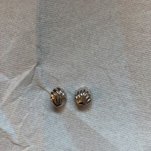 Monet Silver Shell Design Earrings